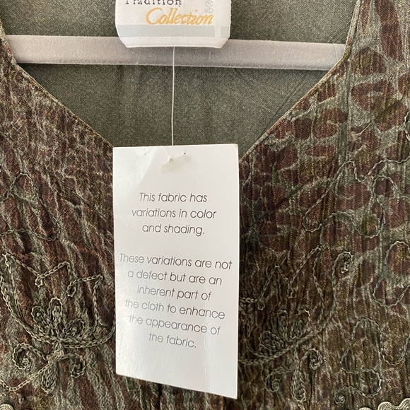 Tradition collection vintage 90s boho embroidered green short sleeve top - Picture 6 of 8